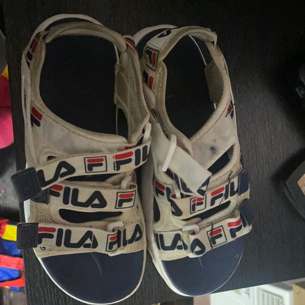 Women fila slides